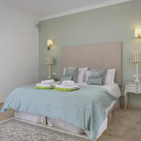 La Quinta 5 Bedroom With Heated Pool Villa San Pedro de Alcantara