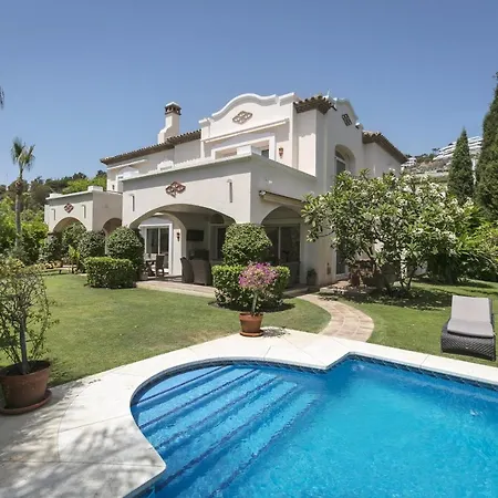 Villa La Quinta 5 Bedroom With Heated Pool